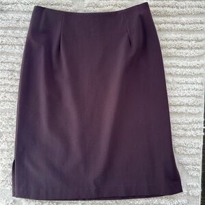 Theory pencil skirt, eggplant color size 8 (fits size 6)